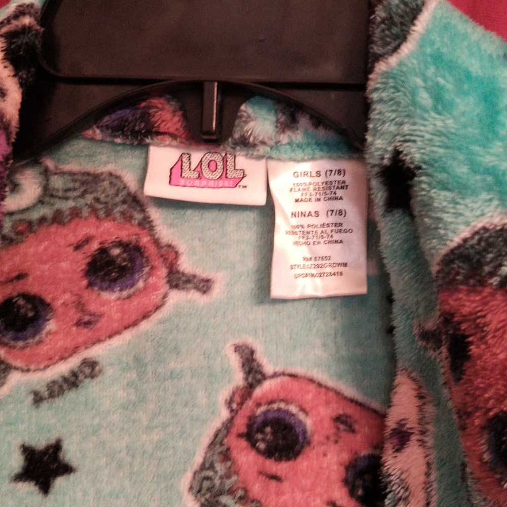 LOL Robe - Picture 6 of 6